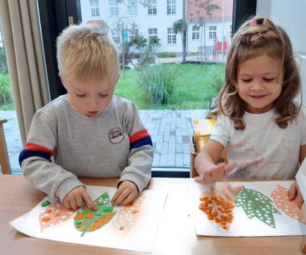 Kropy, kropki i kropeczki – Międzynarodowy Dzień Kropki w naszym przedszkolu.