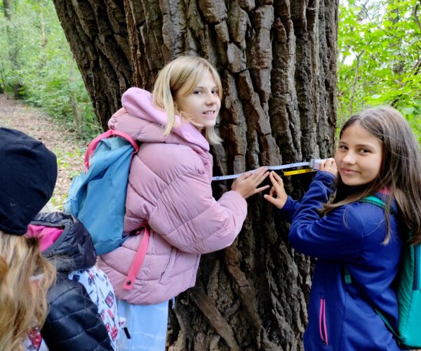 Unsere Schüler bei dem Ausflug auf die Bolkoinsel mit dem Gesundheitspfad und Schnitzeljagd, es hat unheimlich viel Spaß bereitet und sie haben viel gelernt.